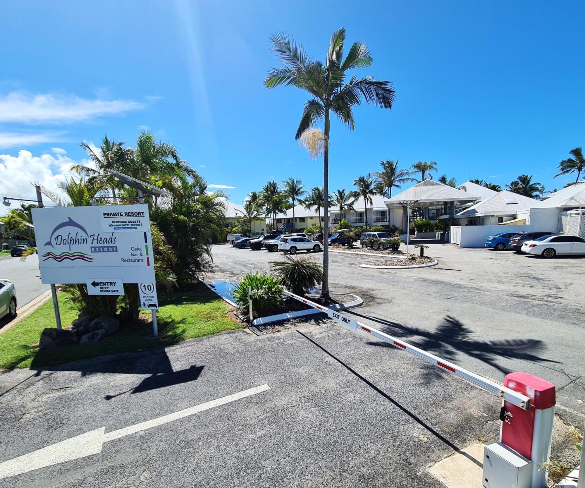 Dolphin Heads - Resort Unit - Absolute Beachfront! - Whitsunday Getaway! แมคคาย ภายนอก รูปภาพ